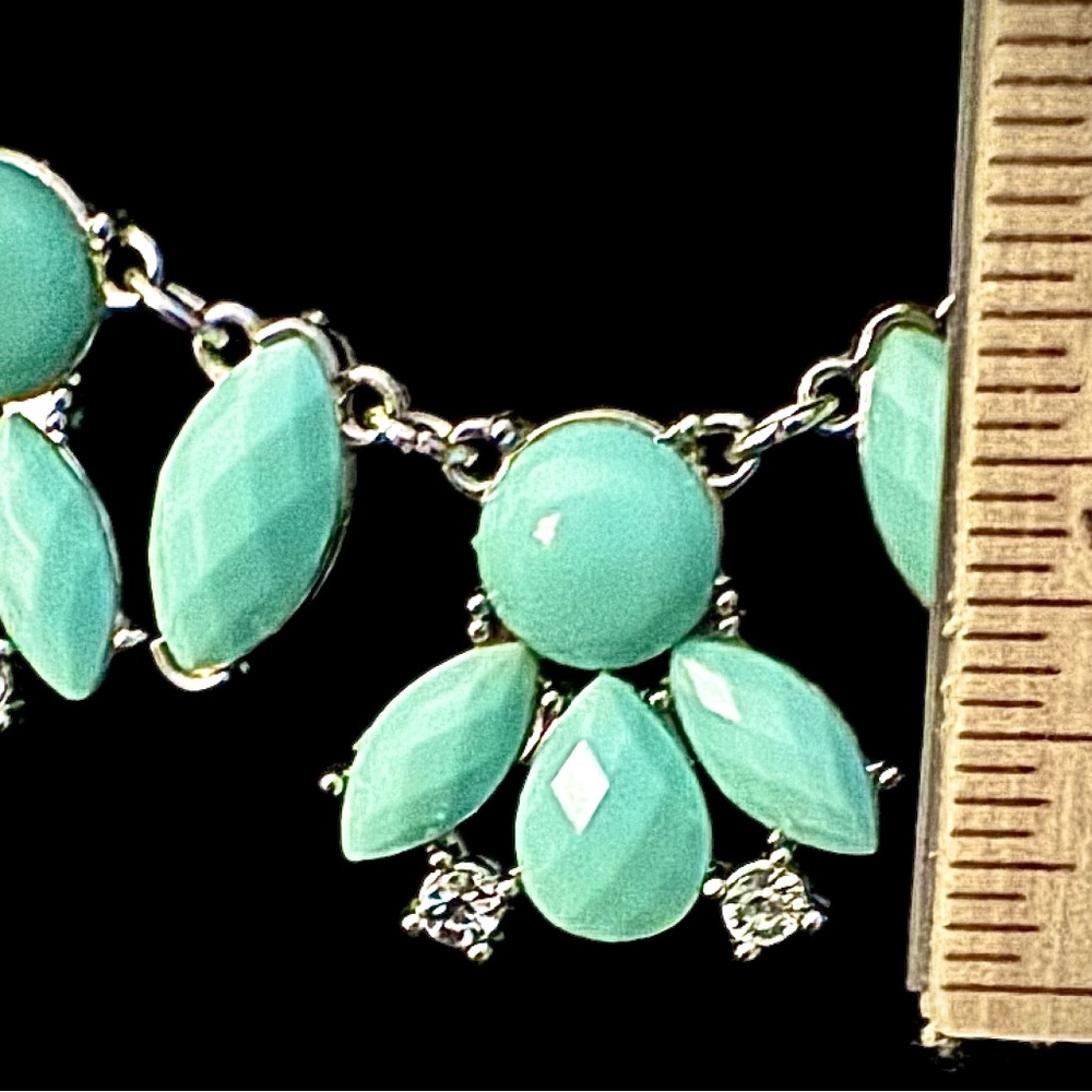Old Hollywood Glam Timeless Elegance Necklace MSRP $129. - Picture 3 of 7